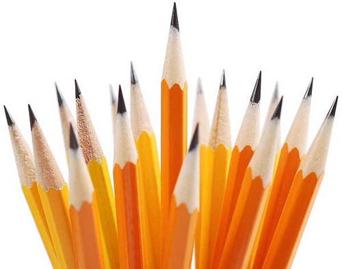 Bút chì có những đặc điểm gì mà mọi người hay dùng?
